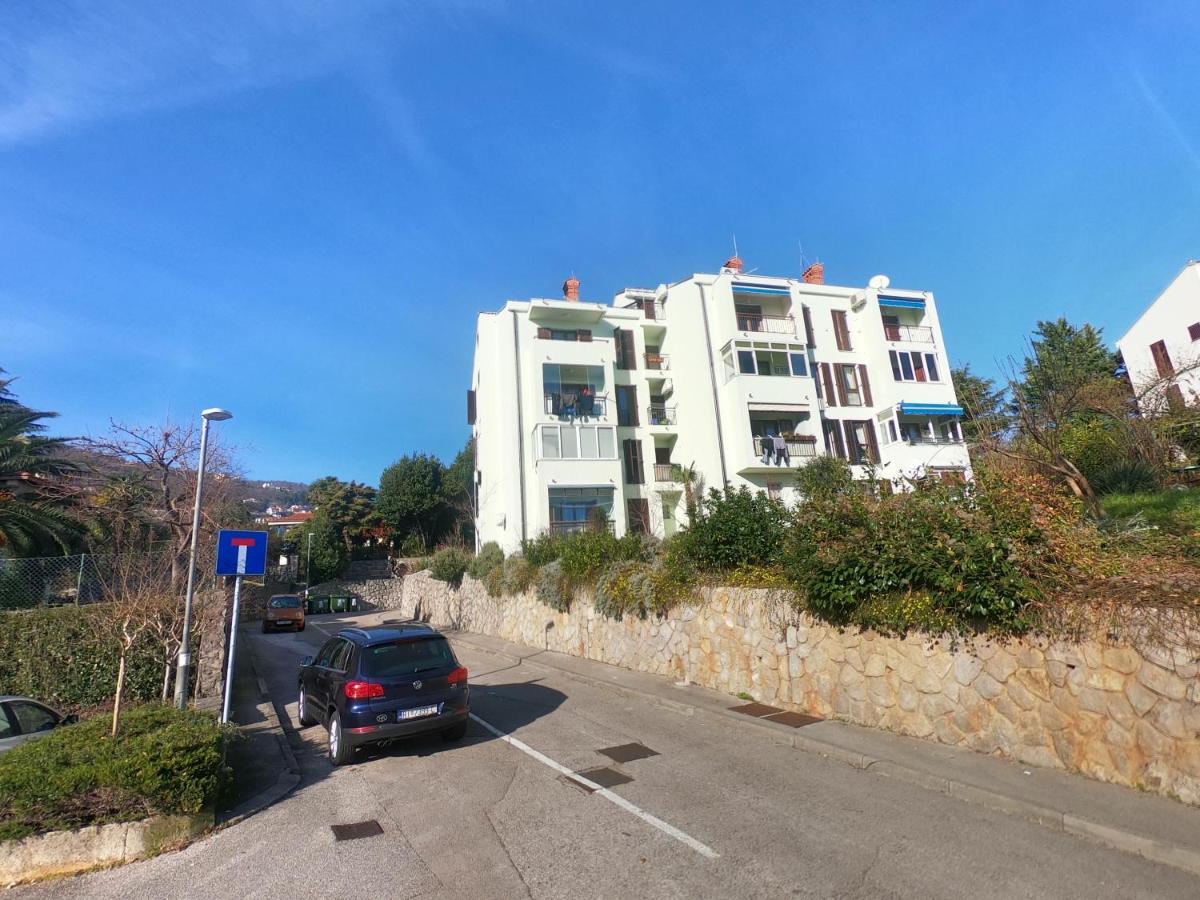 Apartman Doris Lovran Buitenkant foto
