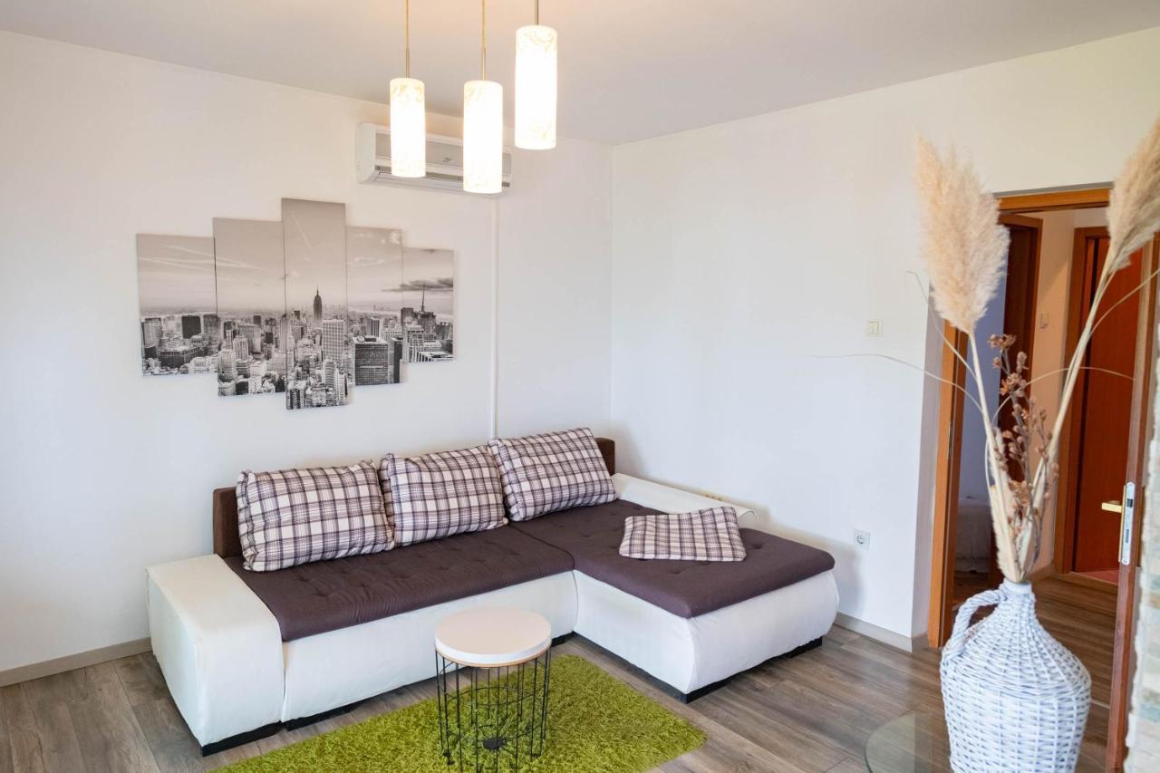 Apartman Doris Lovran Buitenkant foto