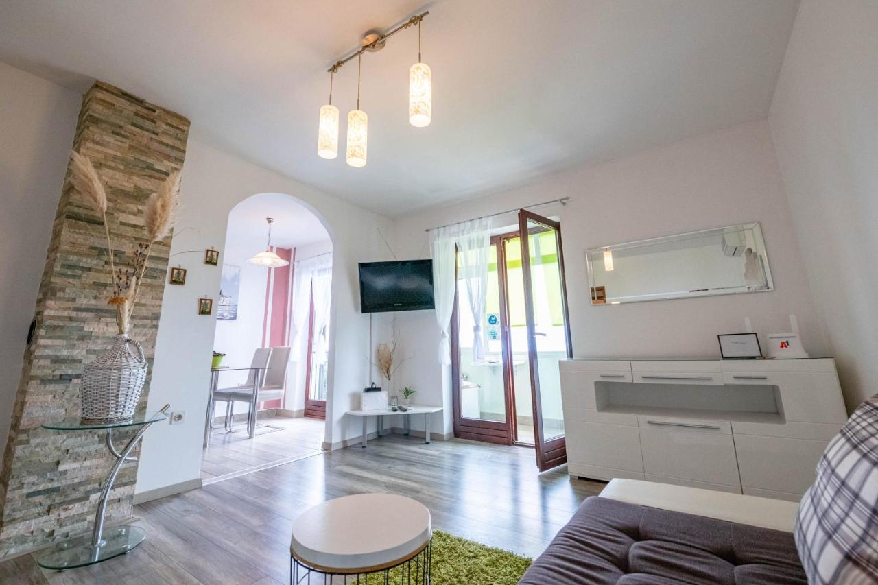 Apartman Doris Lovran Buitenkant foto